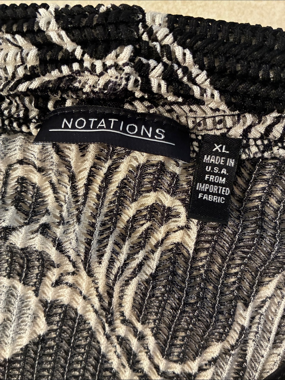 Notations Black and Cream Ribbed Floral Knit Top - Picture 10 of 12